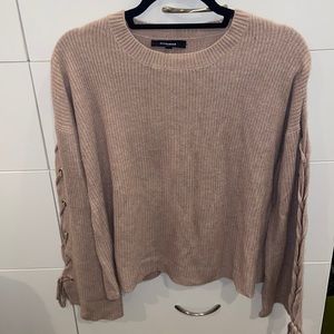 Sweater with lace up arms